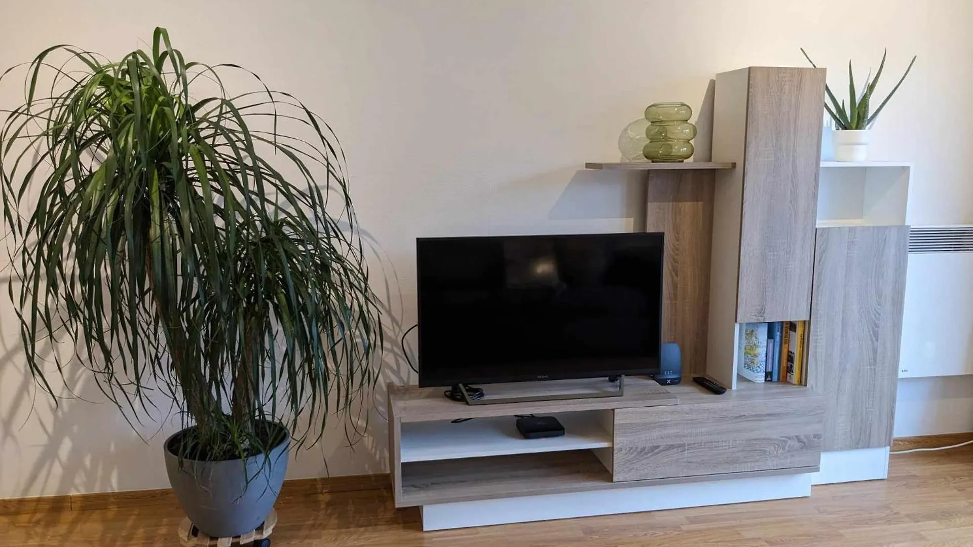 Vista Linda, Leuk Appartement Vlak Bij Zeedijk En Strand Ostende